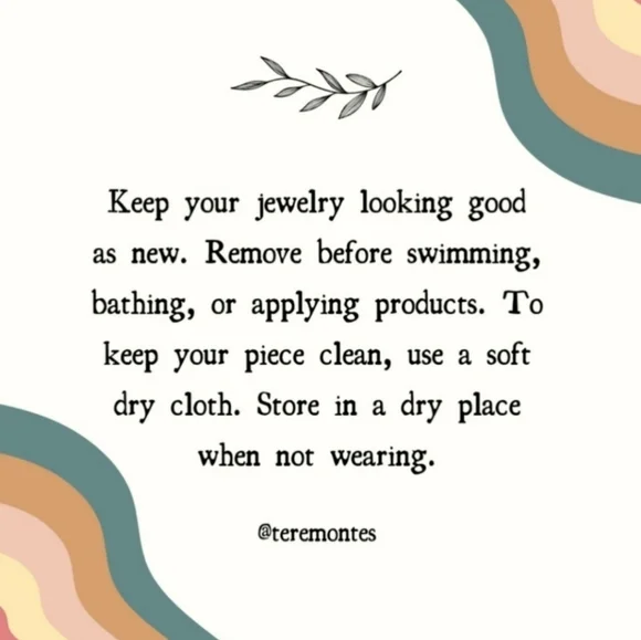 LAST ONE!!! New! Moon charm - Picture 6 of 7